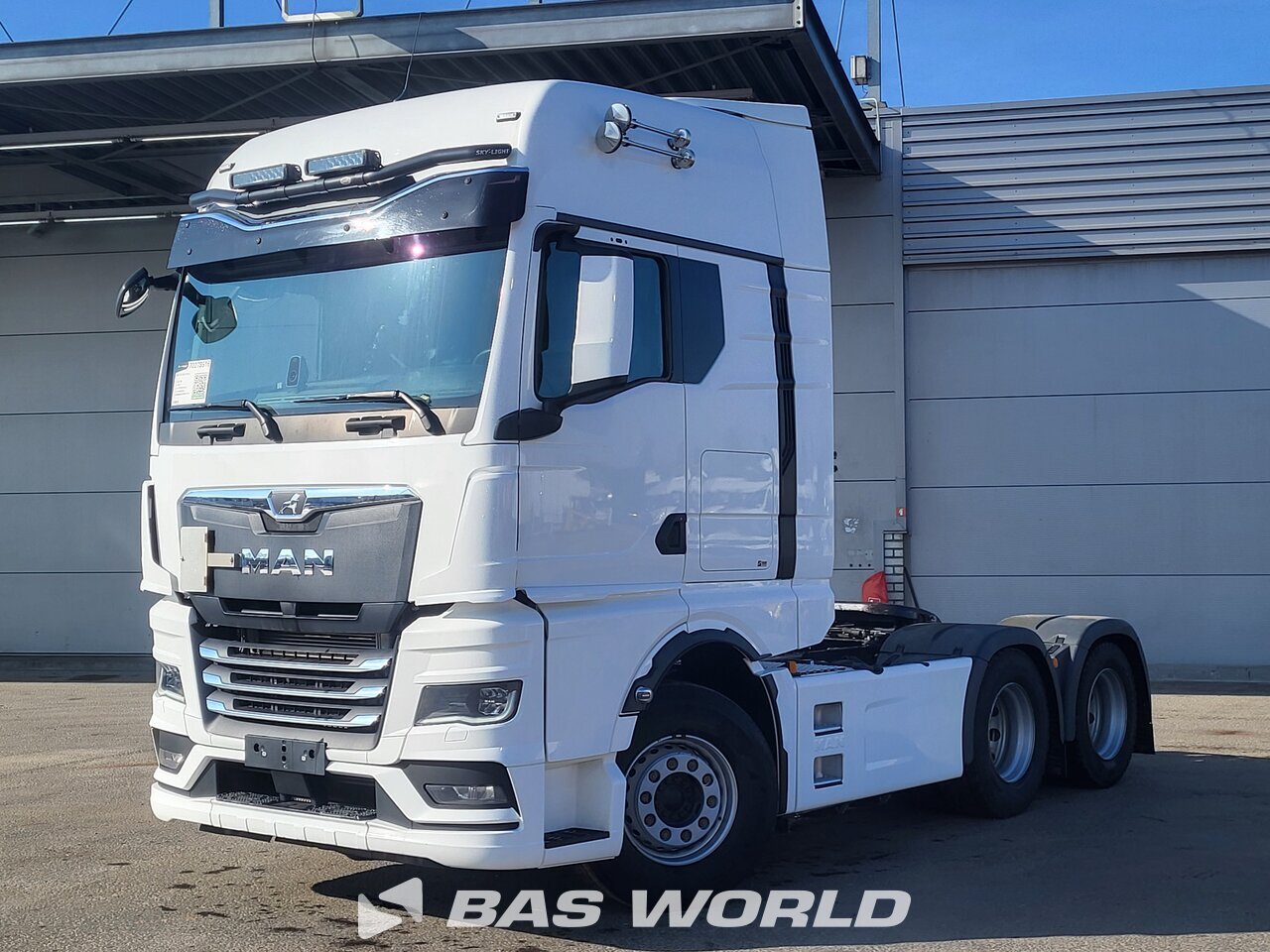 Front left : MAN TGX 28.510 6X2 Tracteur routier