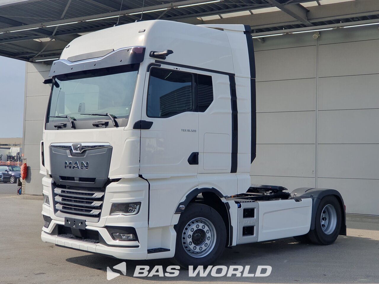 Front left : MAN TGX 18.520 4X2 Tracteur routier