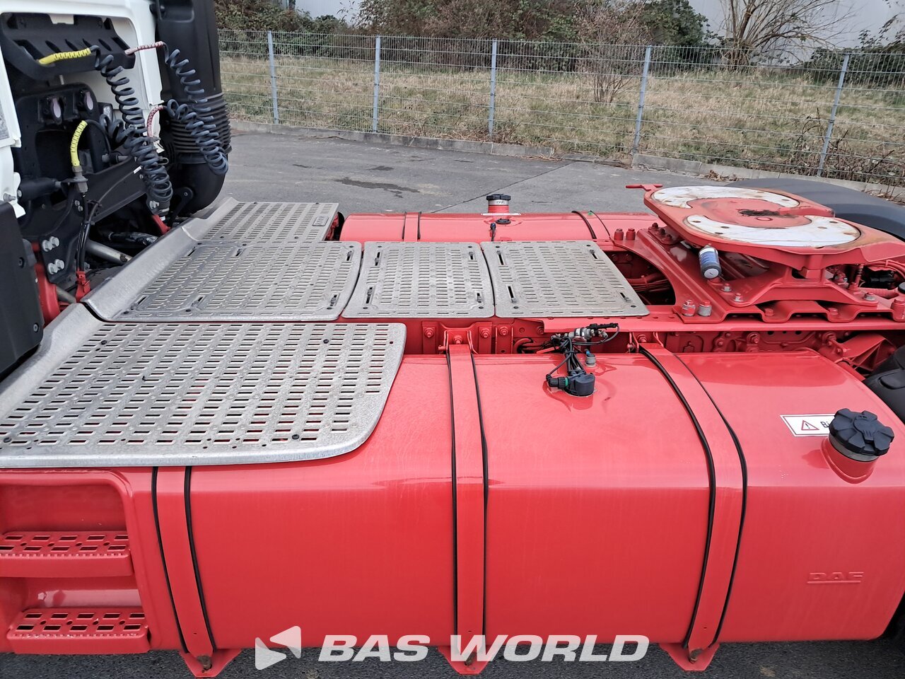 Fuel tanks : DAF XF 530 4X2 Tracteur routier