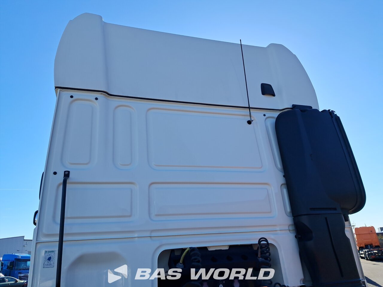 Back of cabin : DAF XF 530 4X2 Tracteur routier
