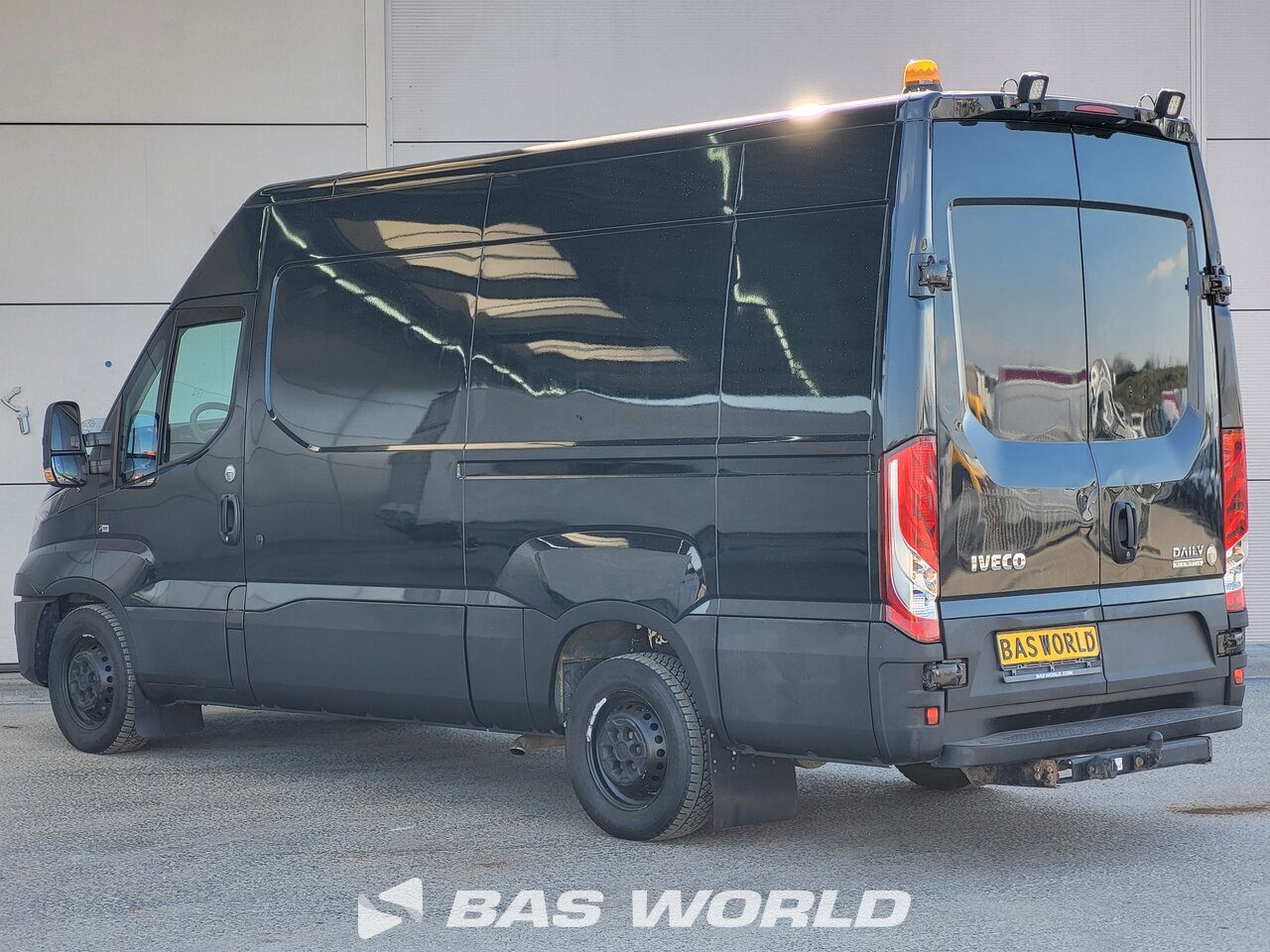 Other : Iveco Daily 35S14 Fourgons utilitaires