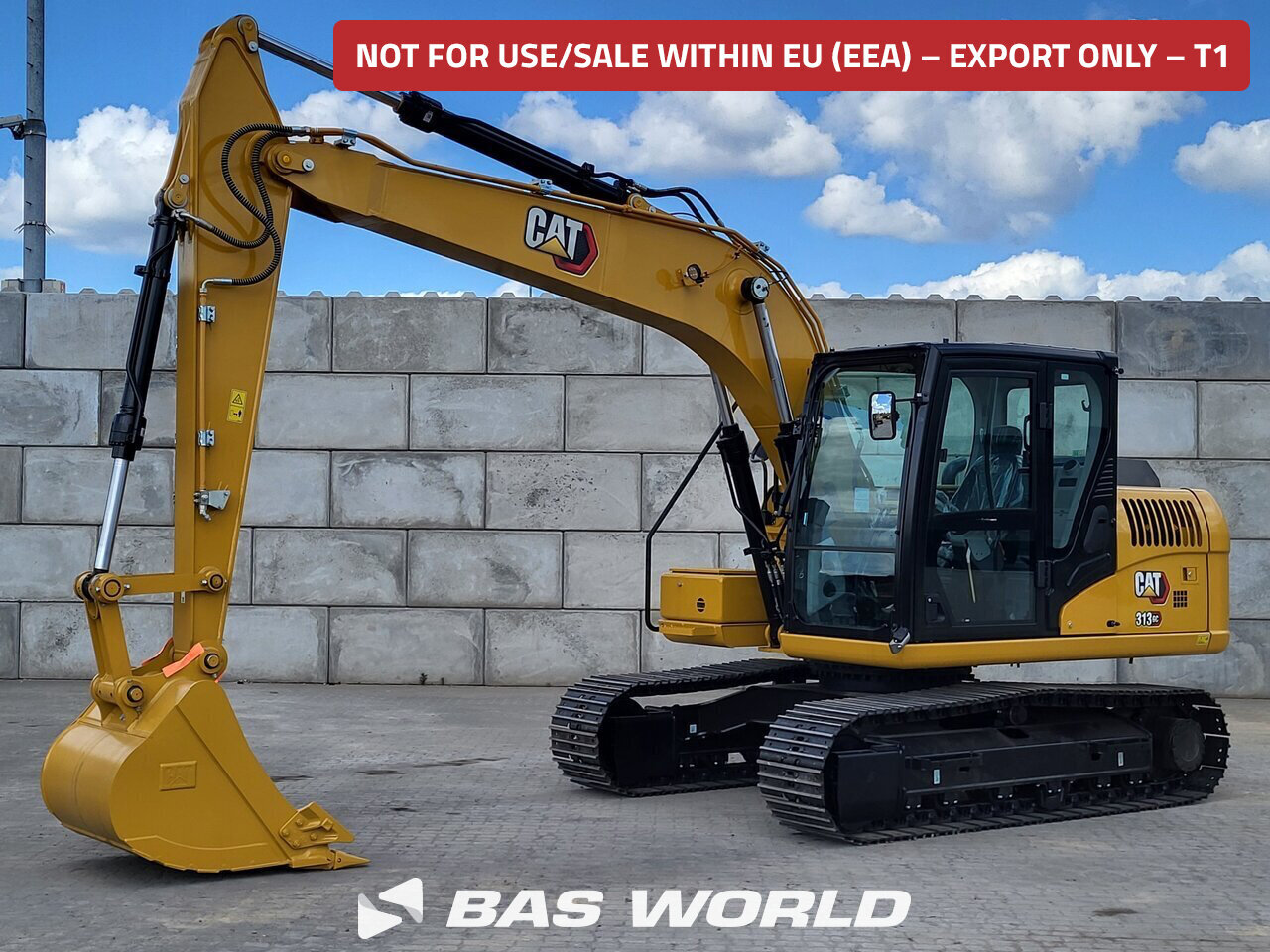 Front left : Caterpillar 313 GC Pelle sur chenilles