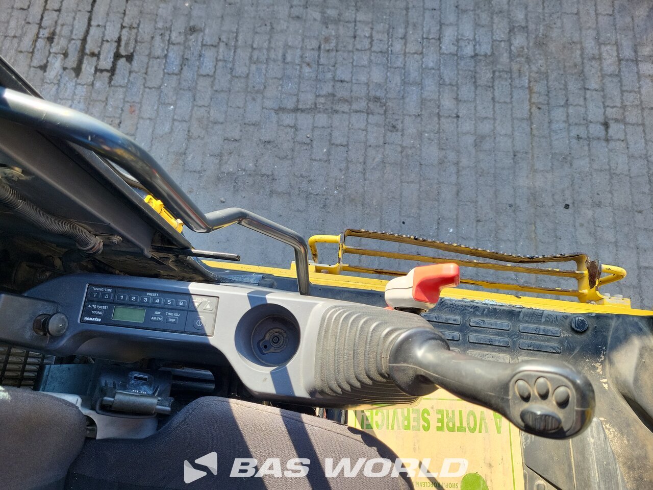 Other : Komatsu PC390 HRD -11 Pelle sur chenilles