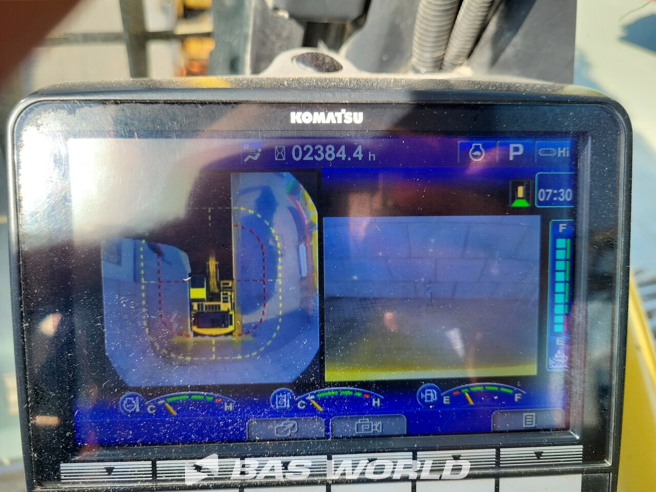 Other : Komatsu PC390 HRD -11 Pelle sur chenilles