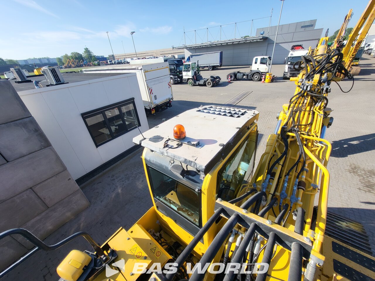 Other : Komatsu PC390 HRD -11 Pelle sur chenilles