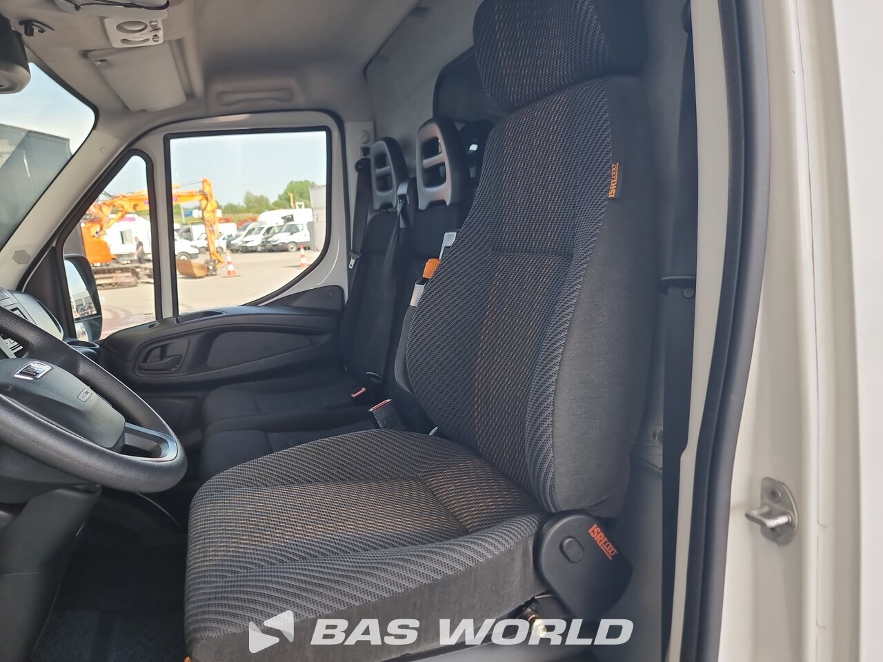 Other : Iveco Daily 35S16 Fourgons utilitaires