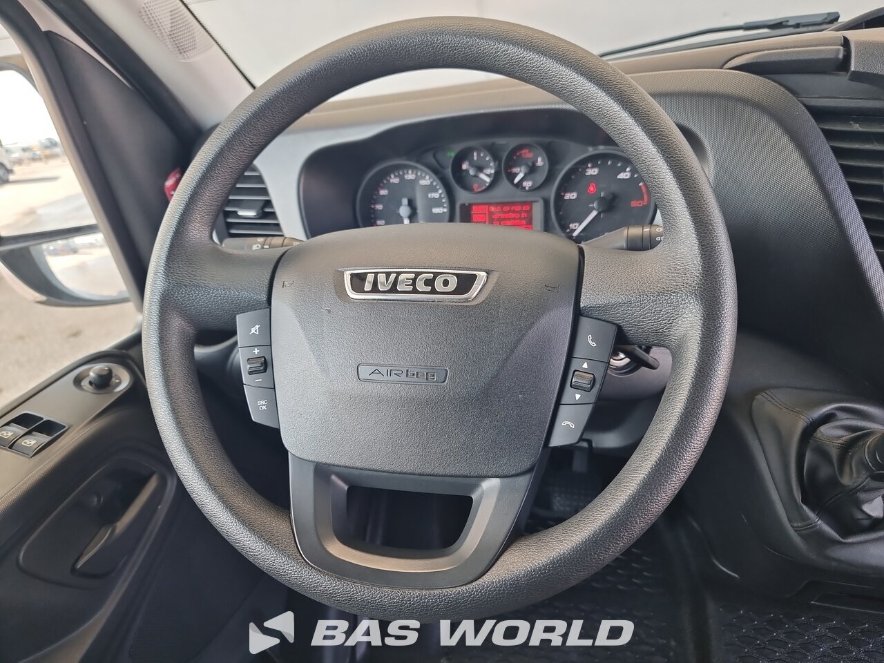 Other : Iveco Daily 35S16 Fourgons utilitaires