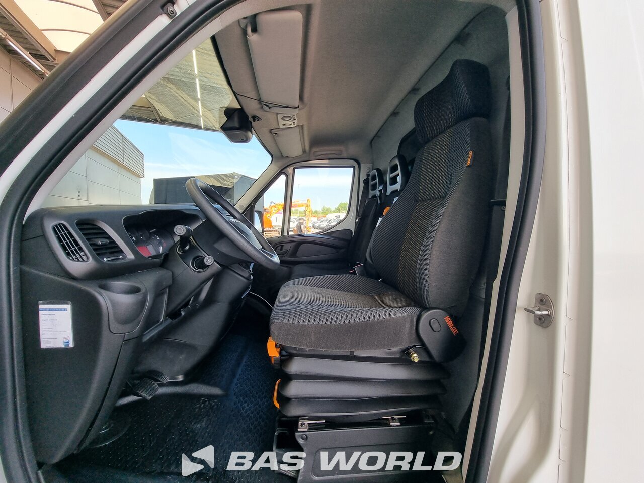 Other : Iveco Daily 35S16 Fourgons utilitaires