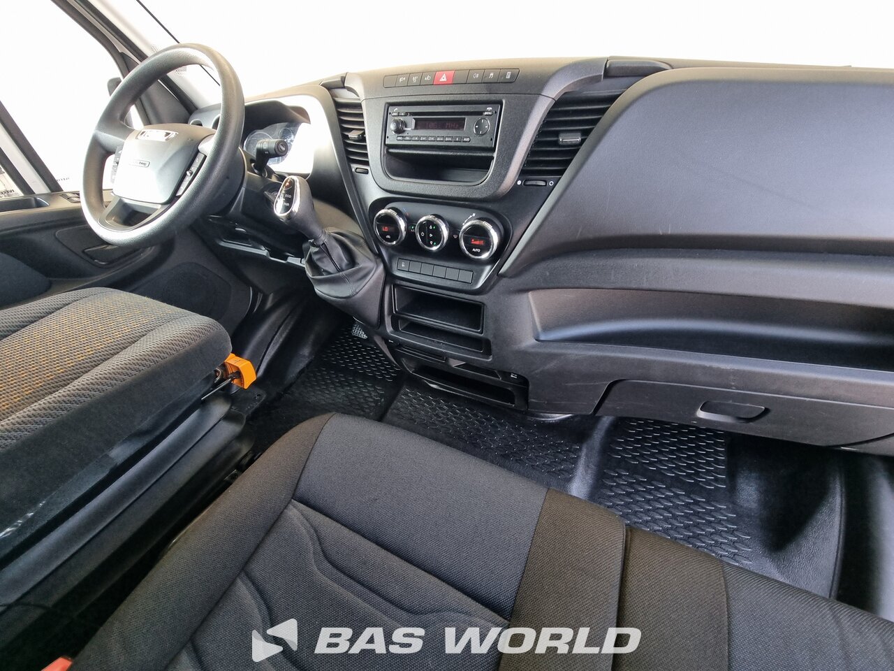 Other : Iveco Daily 35S16 Fourgons utilitaires