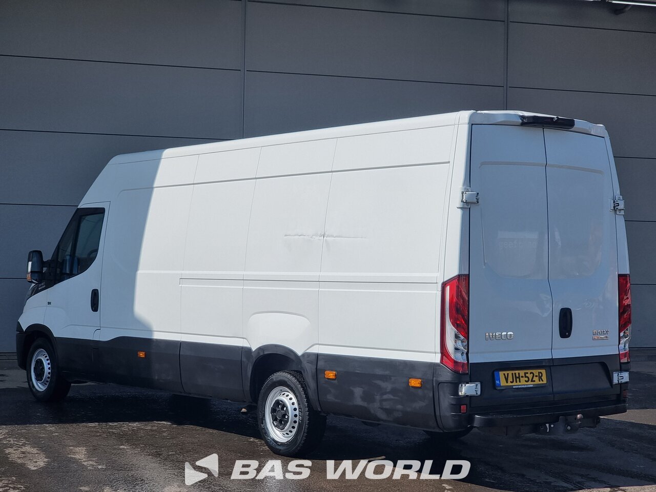Other : Iveco Daily 35S16 Fourgons utilitaires