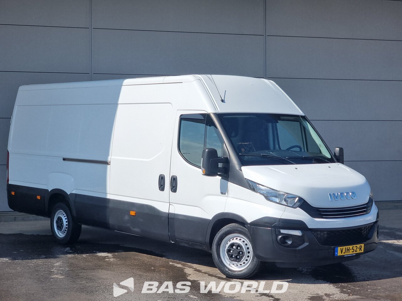 Other : Iveco Daily 35S16 Fourgons utilitaires