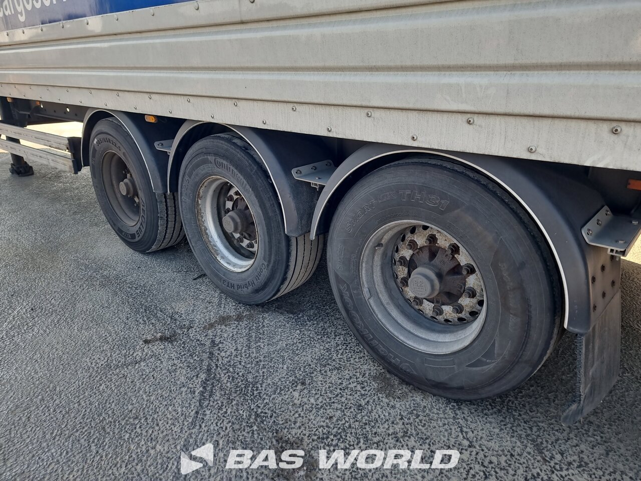 Other : Van Hool Semi-remorque fourgons