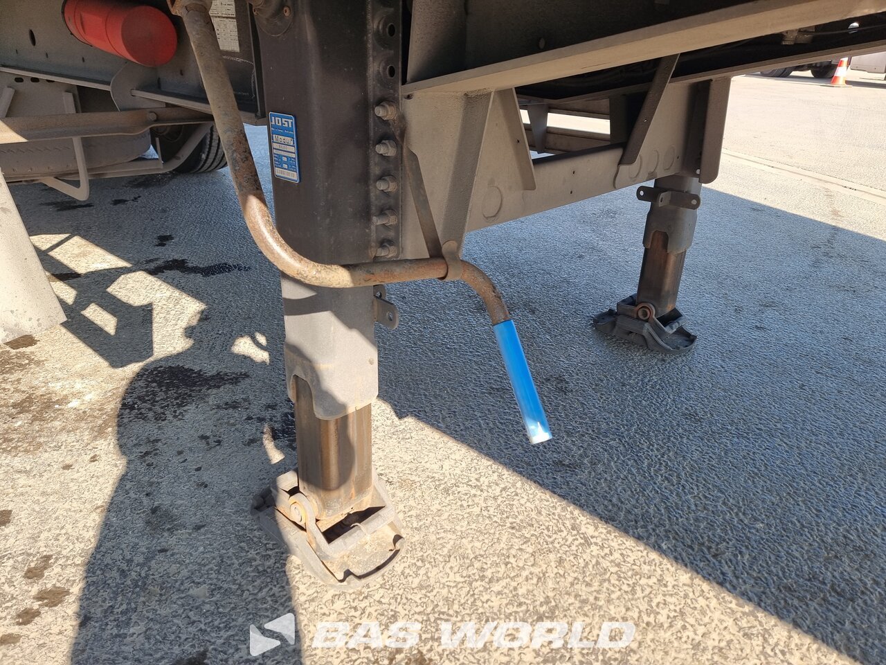 Other : Van Hool Semi-remorque fourgons