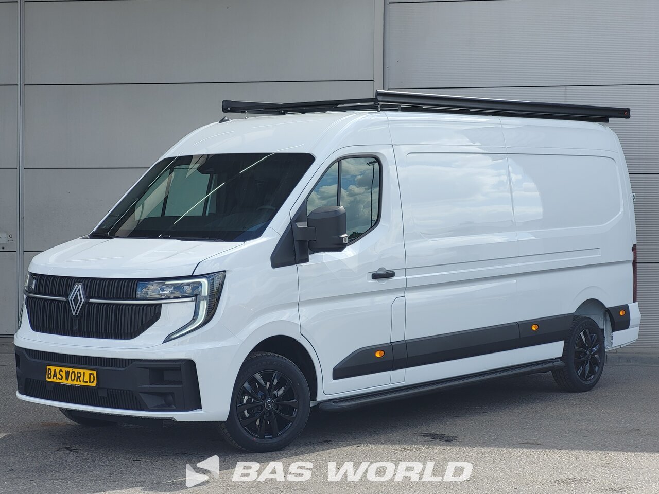 Front left : Renault Master 130PK Fourgons utilitaires