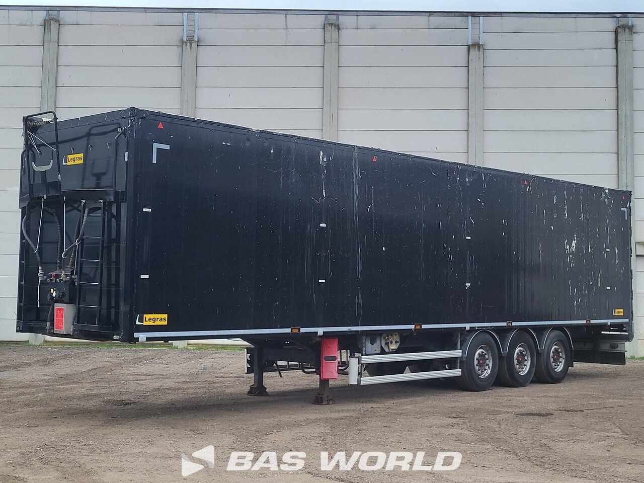Front left : Legras Plancher mobile