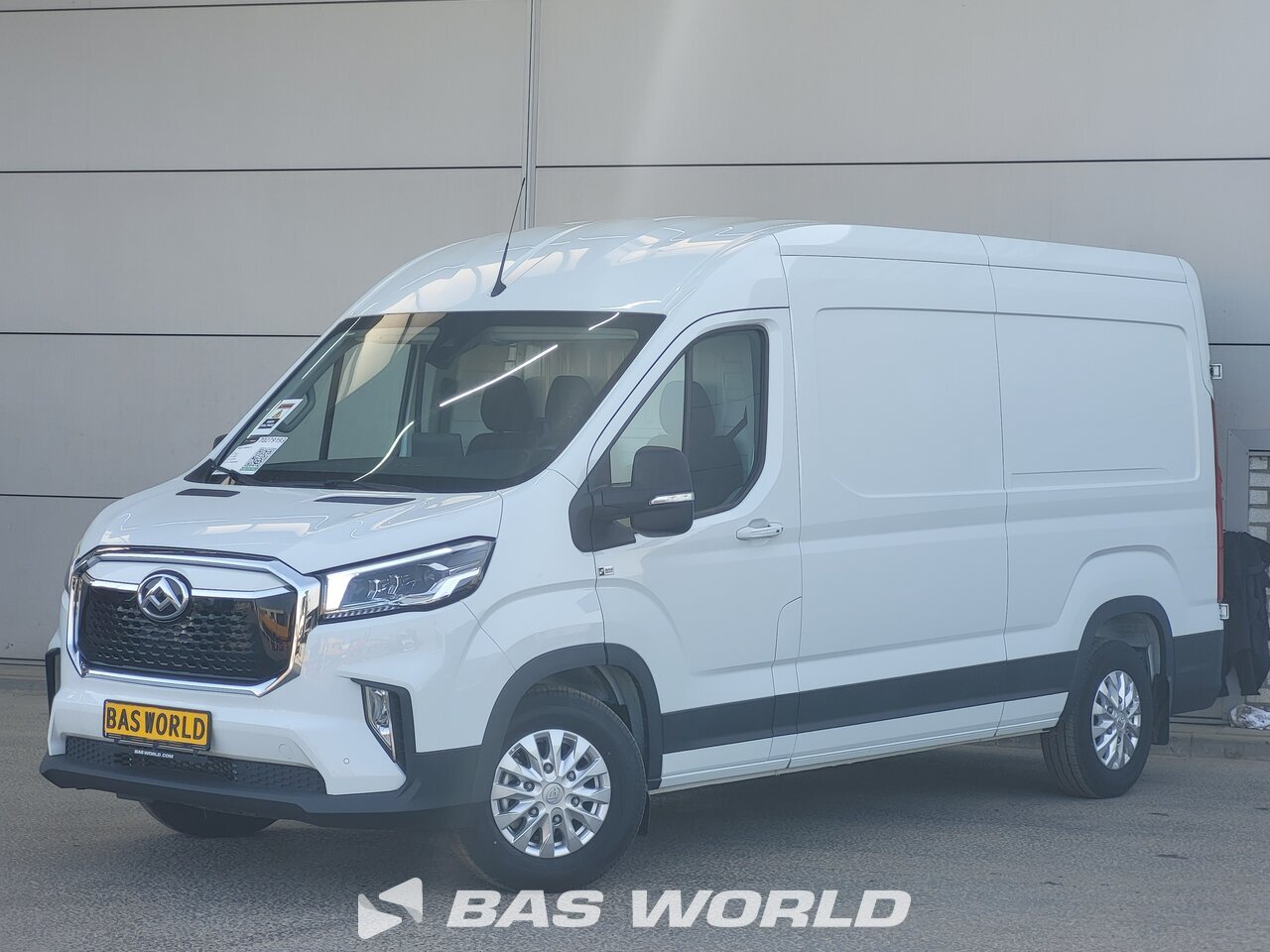 Front left : Maxus eDELIVER 9 204pk Fourgons utilitaires
