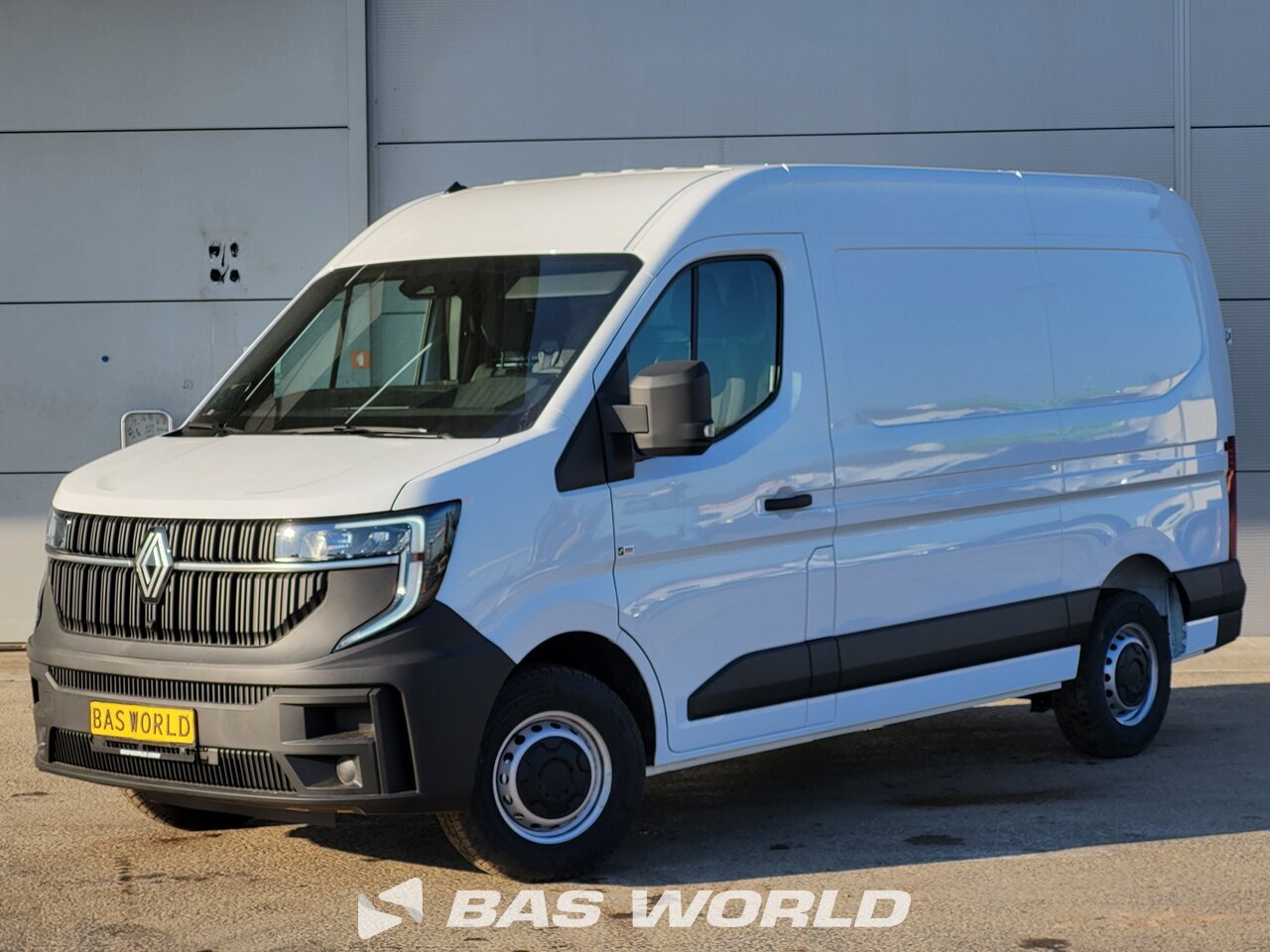 Front left : Renault Master 130PK Fourgons utilitaires