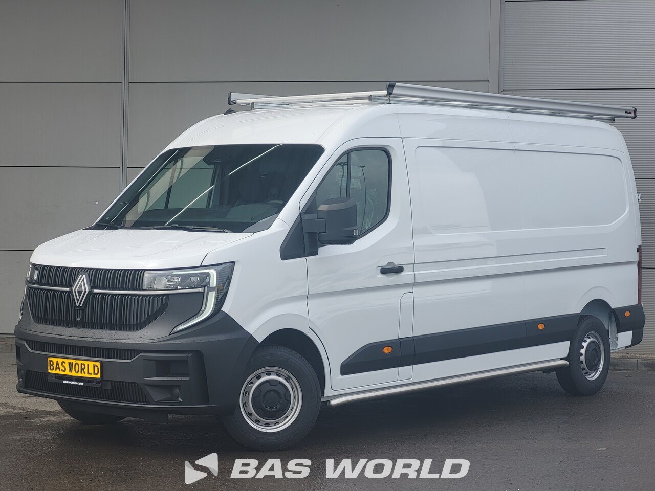 Front left : Renault Master 130PK Fourgons utilitaires