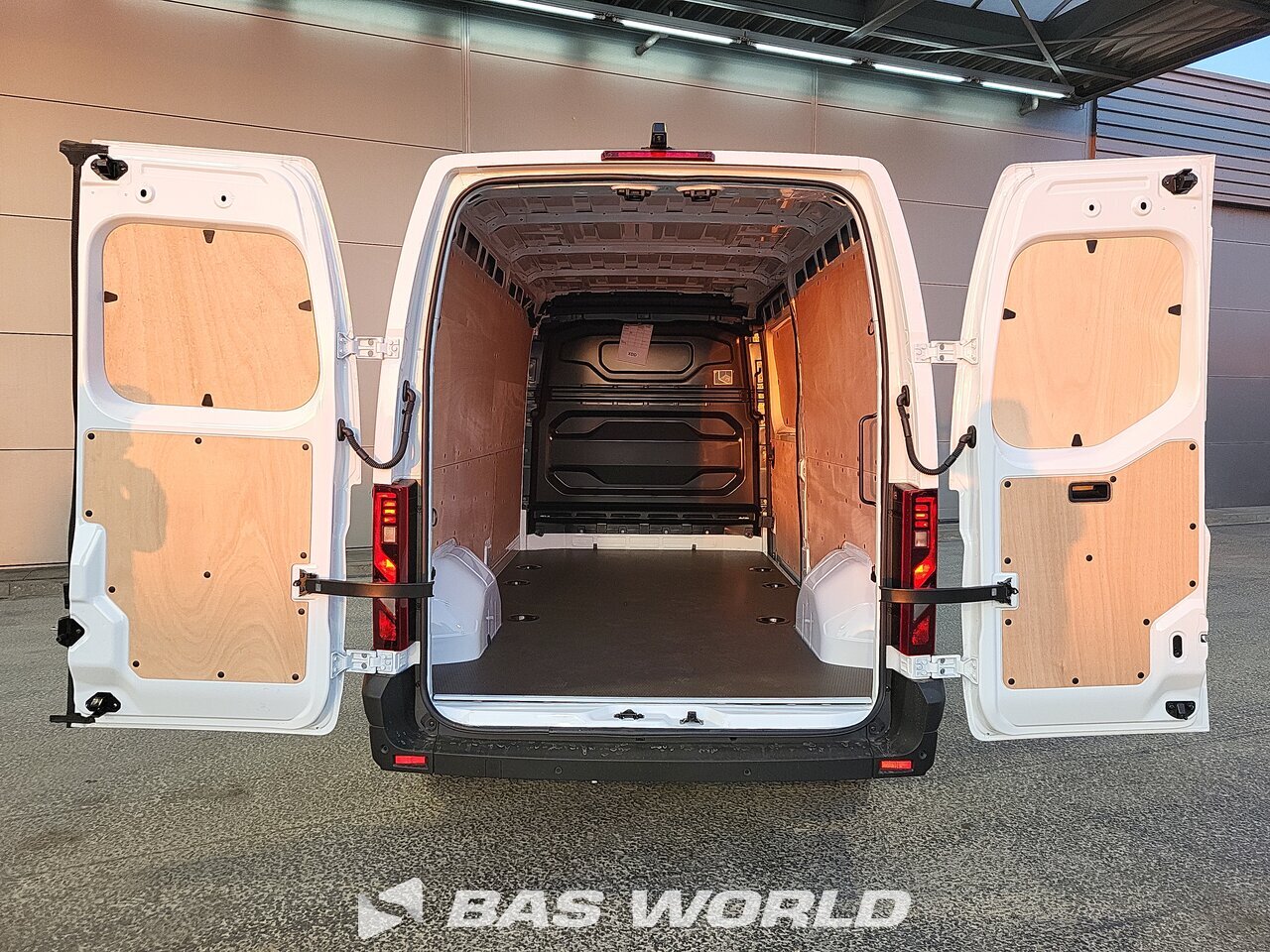 Other : Renault Master 130PK Fourgons utilitaires