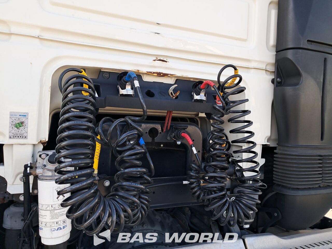 Trailer connections : DAF XF 480 4X2 Tracteur routier