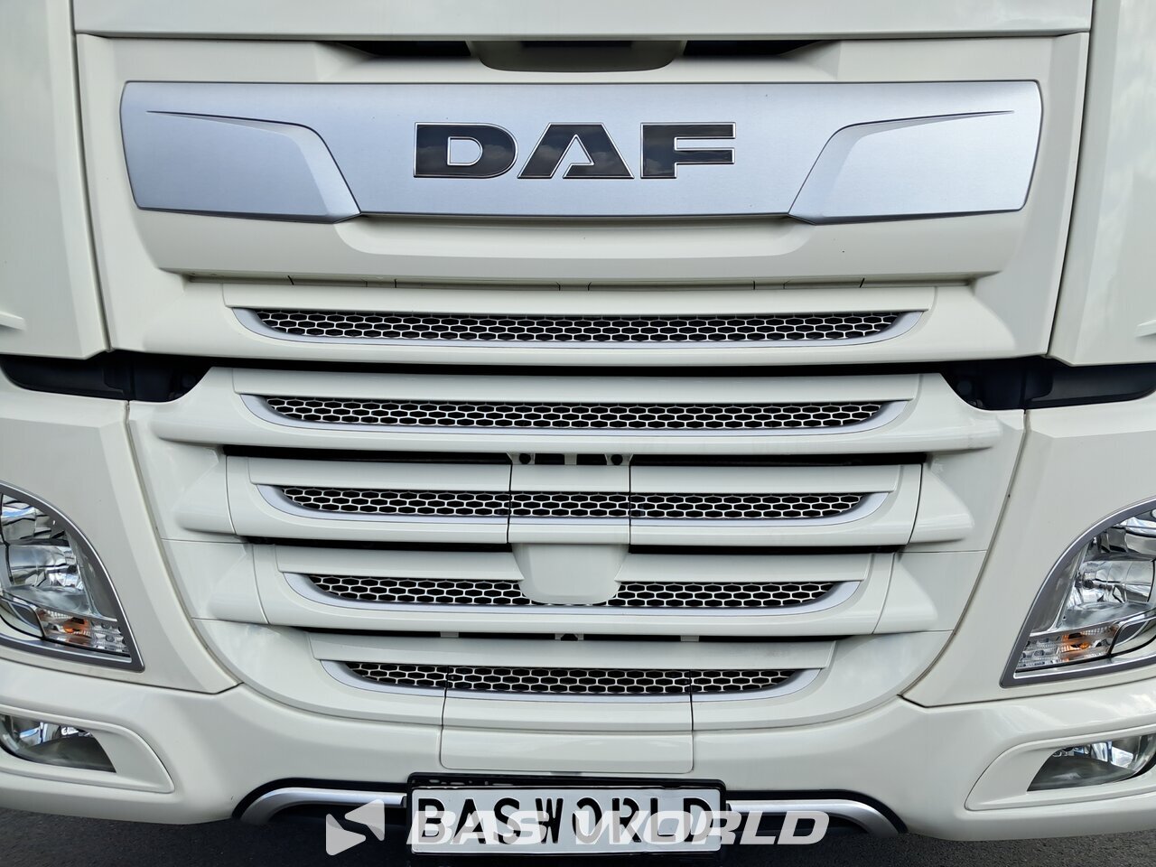 Grille : DAF XF 480 4X2 Tracteur routier