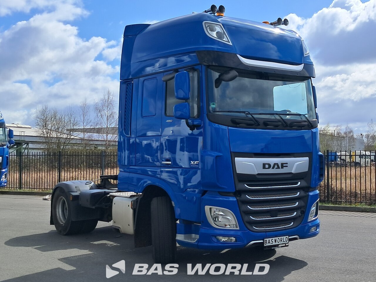 Front right : DAF XF 480 4X2 Tracteur routier