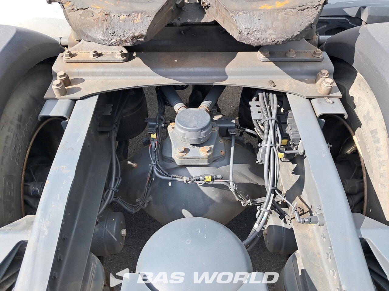 Rear axle : DAF XF 480 4X2 Tracteur routier