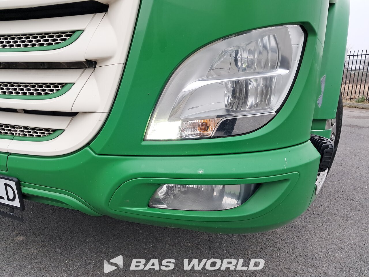Lights : DAF CF 450 4X2 Tracteur routier