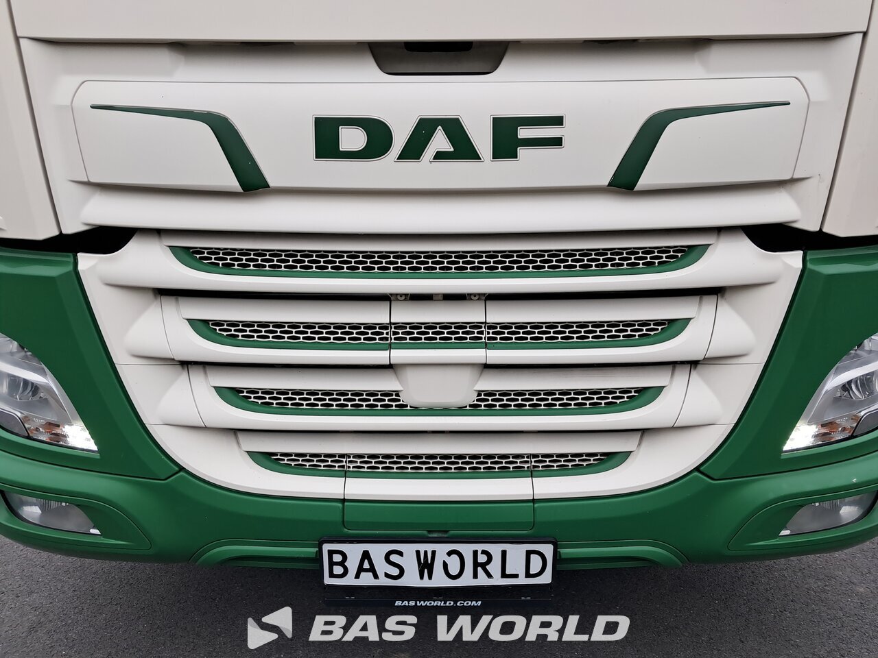 Grille : DAF CF 450 4X2 Tracteur routier