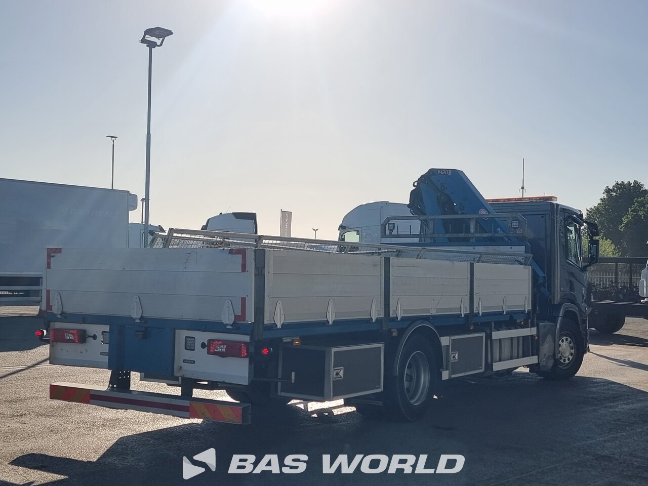 Other : Scania P280 4X2 Camion plateaux
