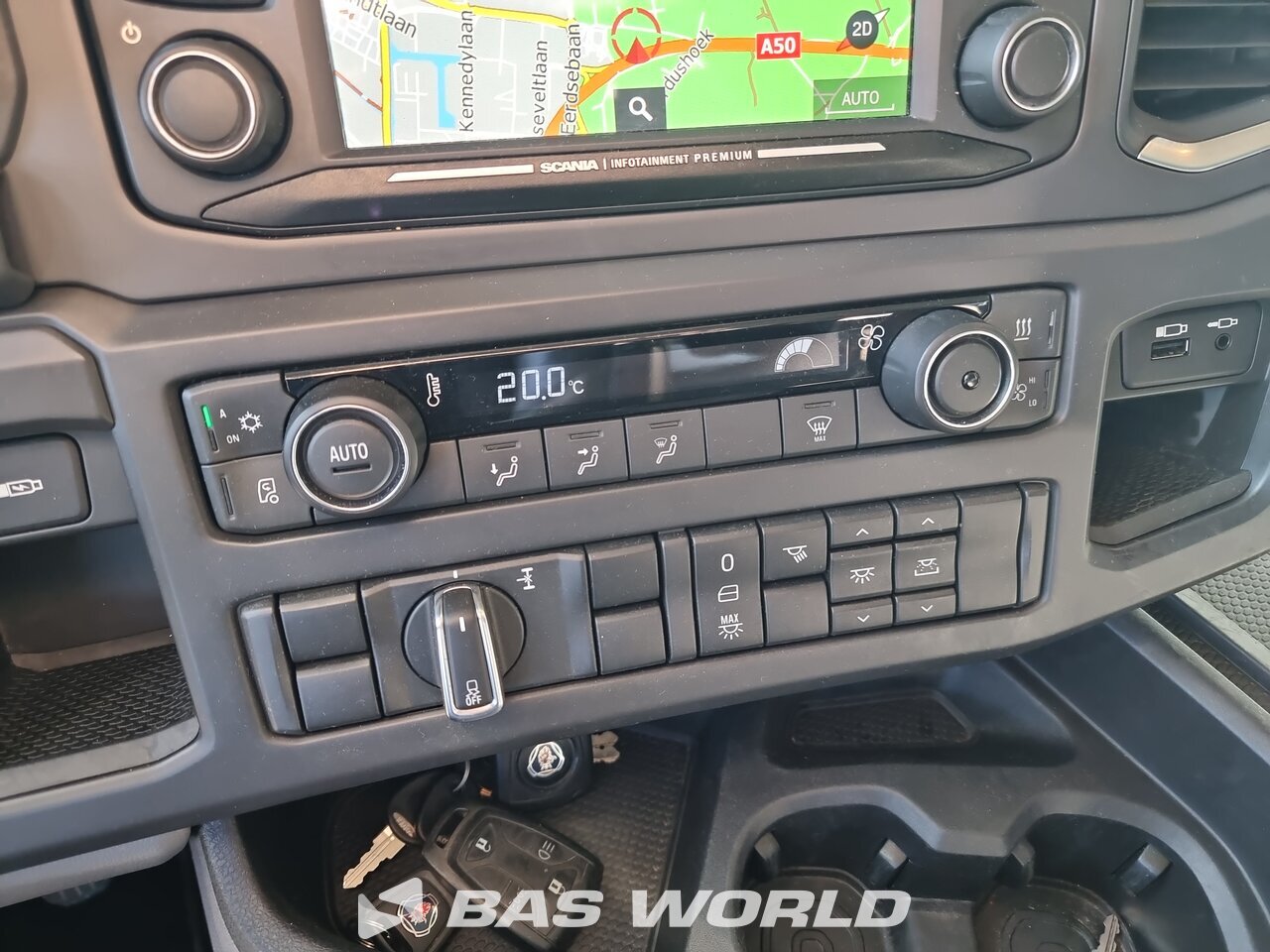 Other : Scania P280 4X2 Camion plateaux
