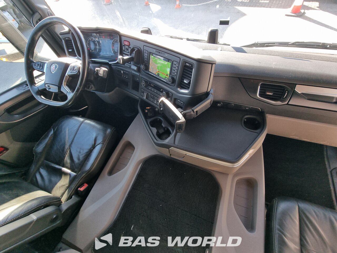Other : Scania P280 4X2 Camion plateaux