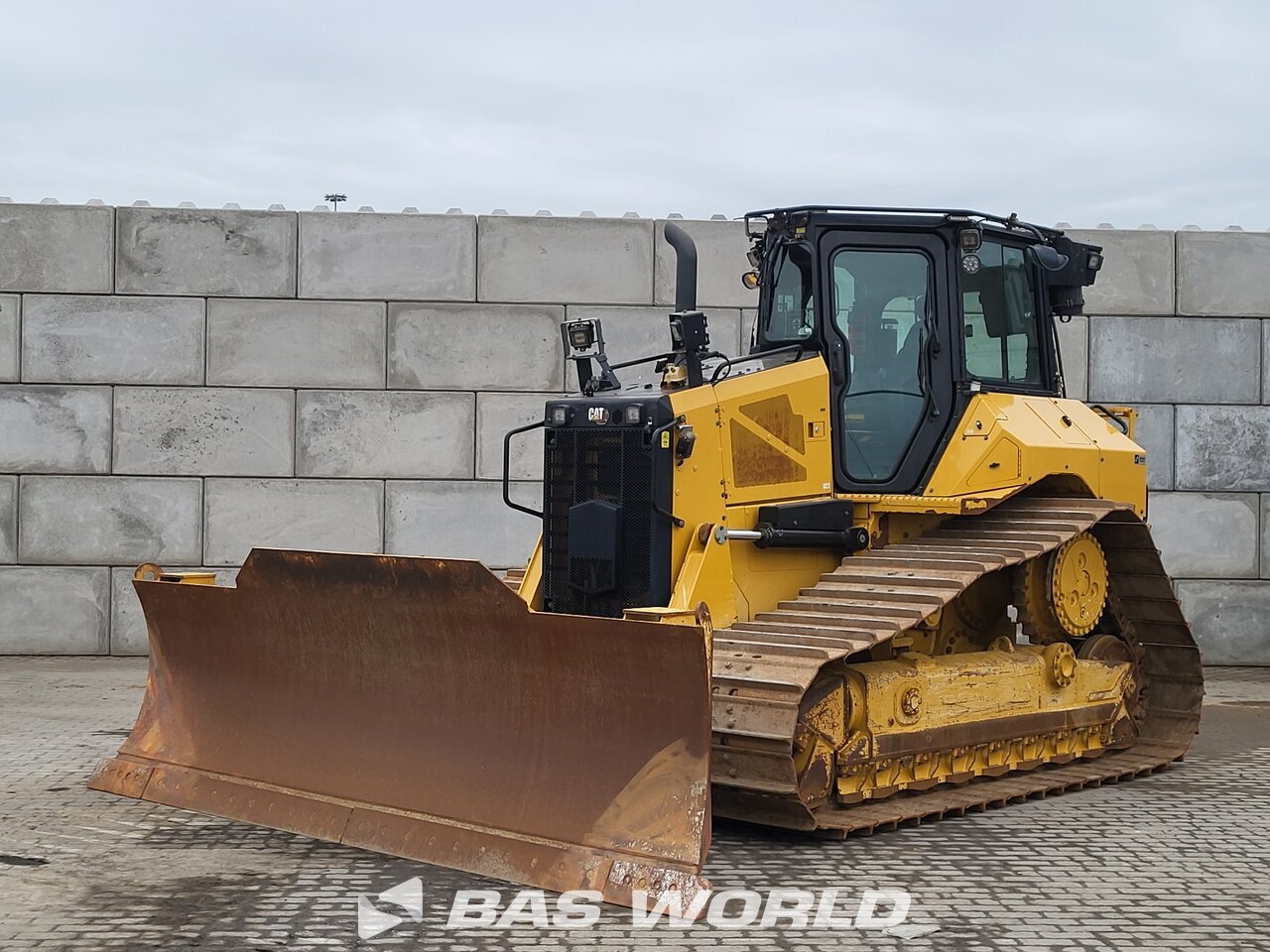 Front left : Caterpillar D5 -17A Bouteurs sur chenilles