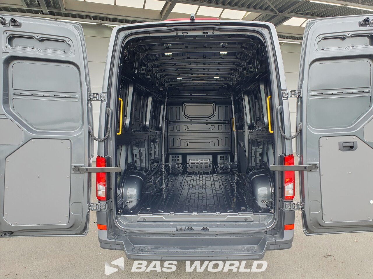 Other : MAN TGE 3.180 Fourgons utilitaires