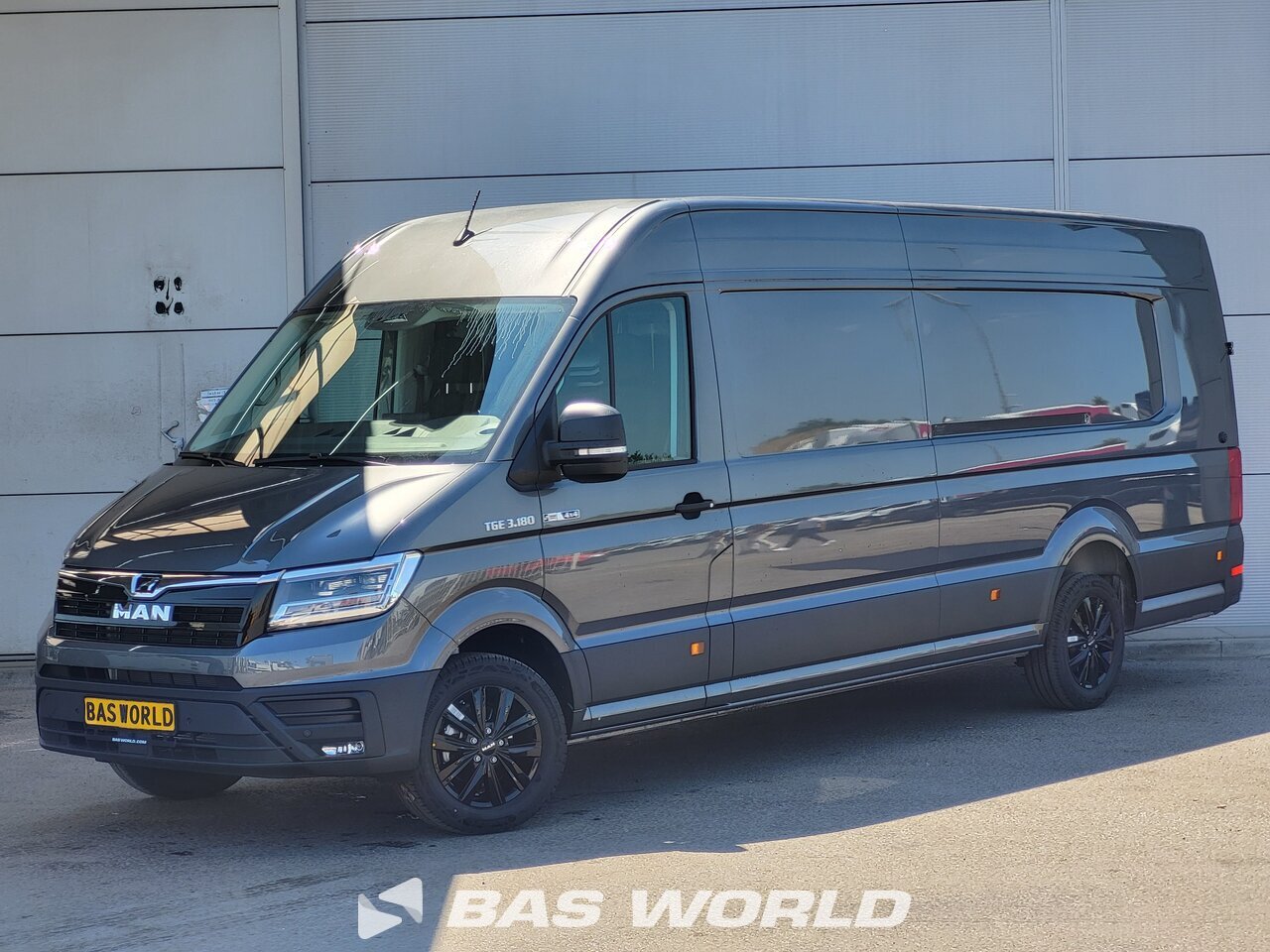 MAN TGE Closed box van BAS World