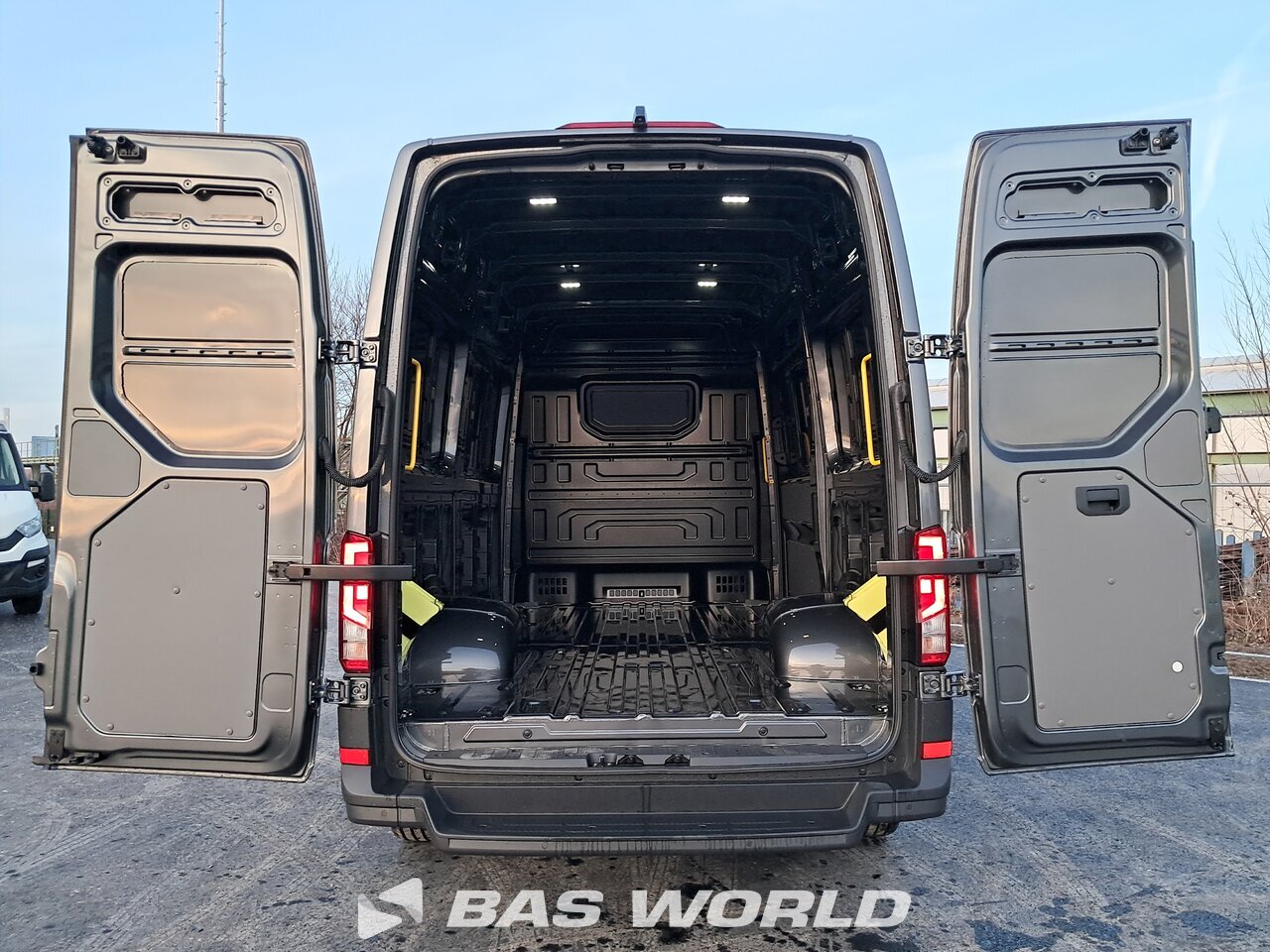 Other : MAN TGE 5.160 Closed box van