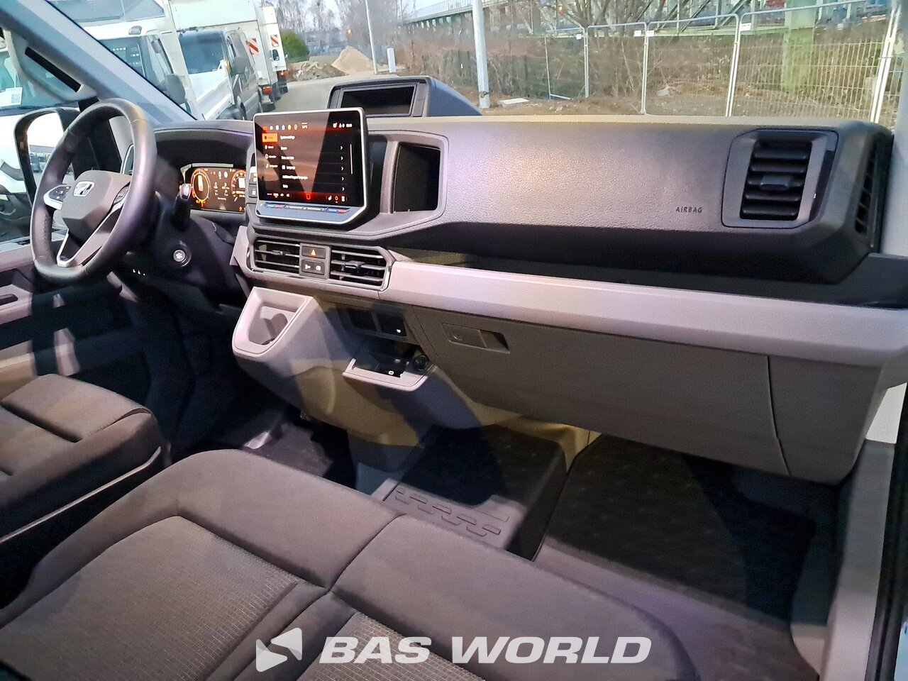 Other : MAN TGE 5.160 Closed box van