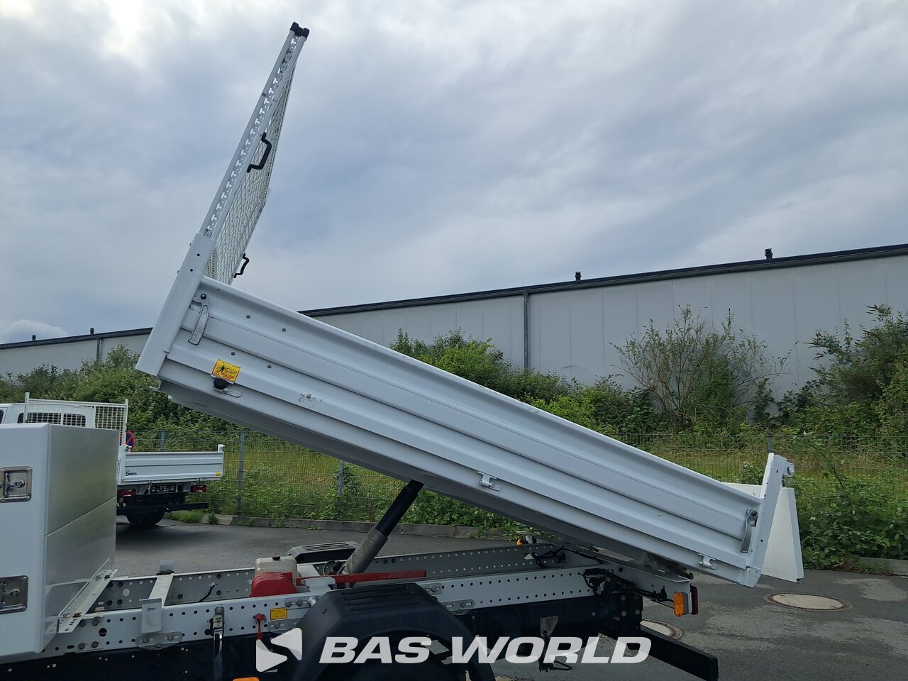 Superstructure : Iveco Daily 35C16 Benne