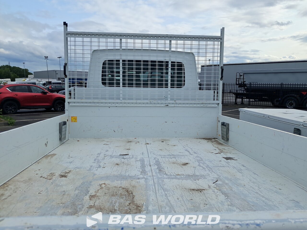 Superstructure interior : Iveco Daily 35C16 Benne