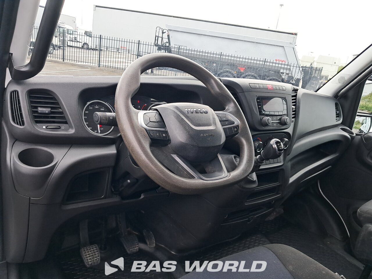Other : Iveco Daily 35C16 Benne