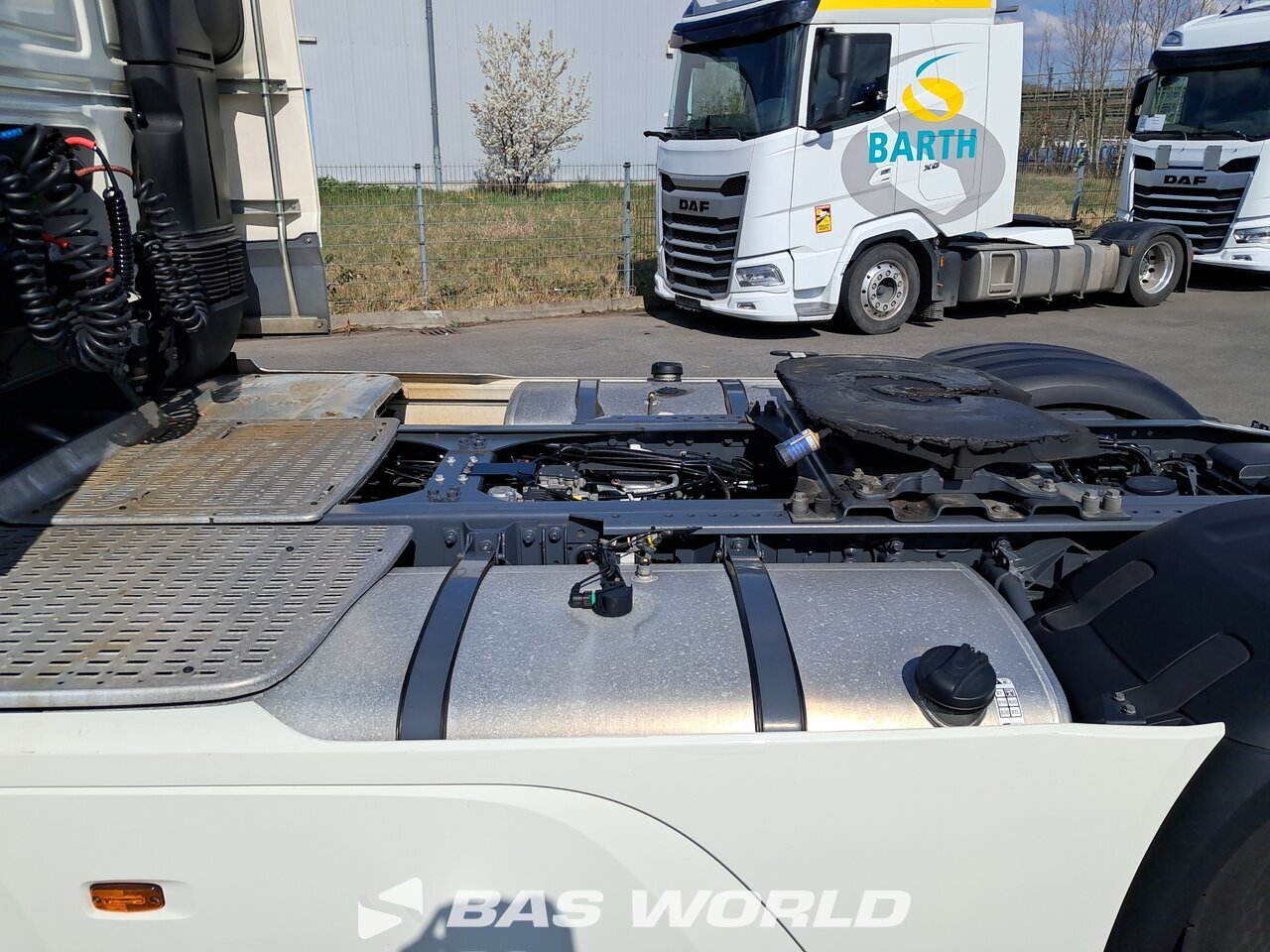 Fuel tanks : DAF XF 480 4X2 Tracteur routier