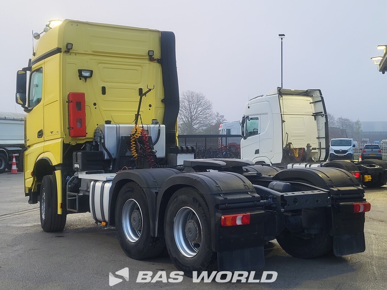 Other : Mercedes Arocs 3351 6X4 Tracteur routier
