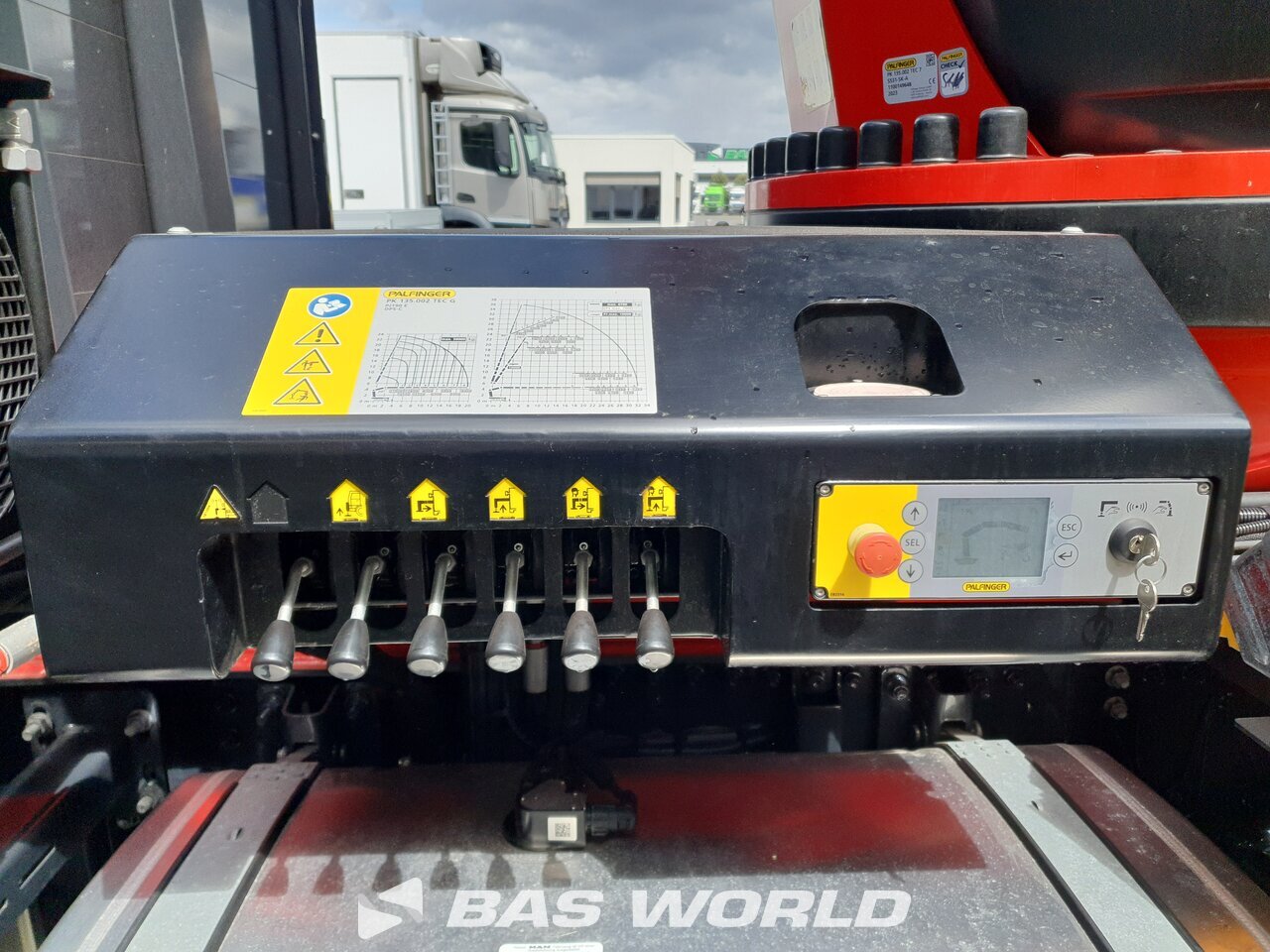 Other : MAN TGS 35.520 8X4 Palfinger Camion plateaux