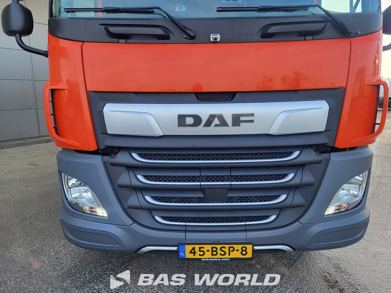 Other : DAF CF 370 4X2 Carrosseries fourgons