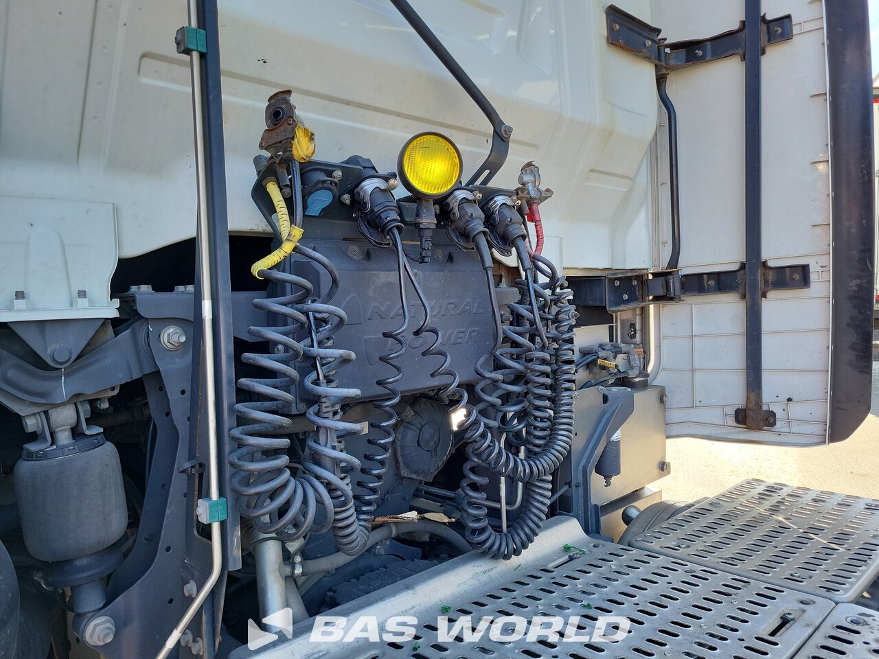 Spoilerset chassis : Iveco S-Way 460 4X2 Tracteur routier