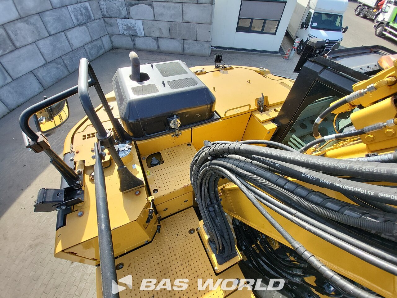 Other : Caterpillar 325 F L Pelle sur chenilles