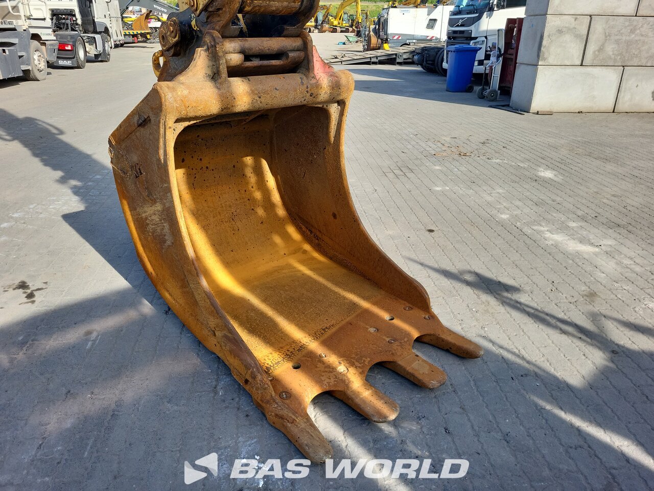 Other : Caterpillar 325 F L Pelle sur chenilles