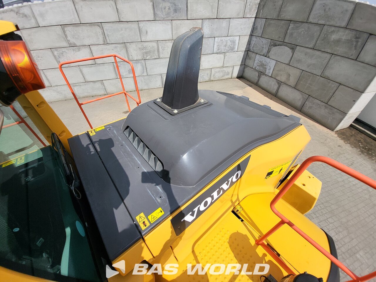 Other : Volvo L260 H Chargeuse sur pneus