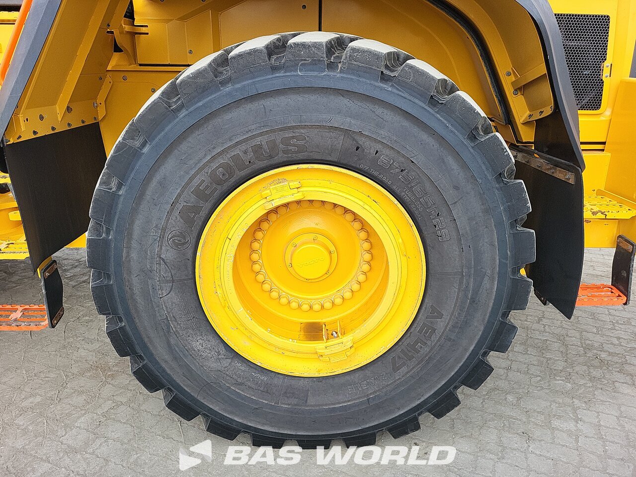 Other : Volvo L260 H Chargeuse sur pneus