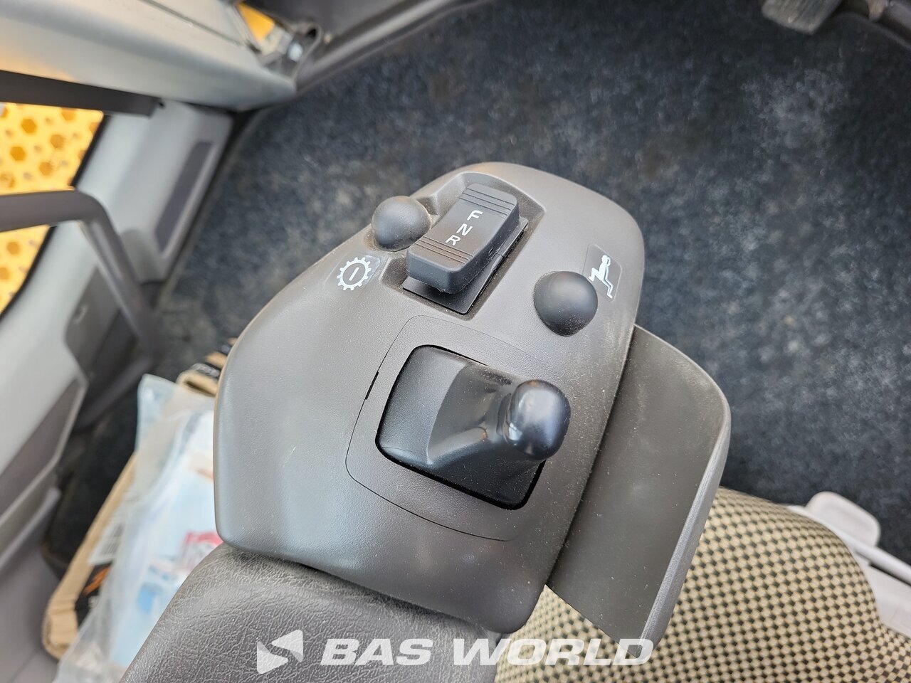 Other : Volvo L260 H Chargeuse sur pneus